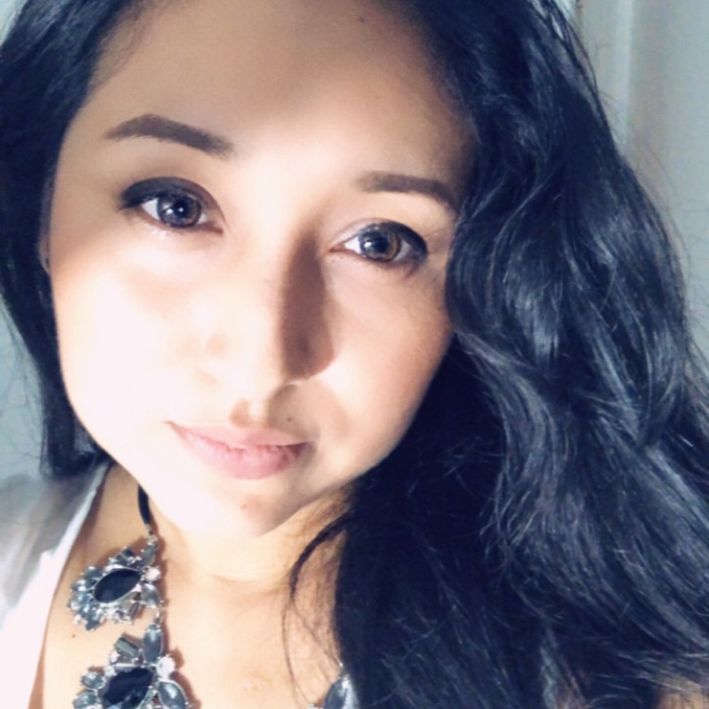 Meet your Posher, Yessica